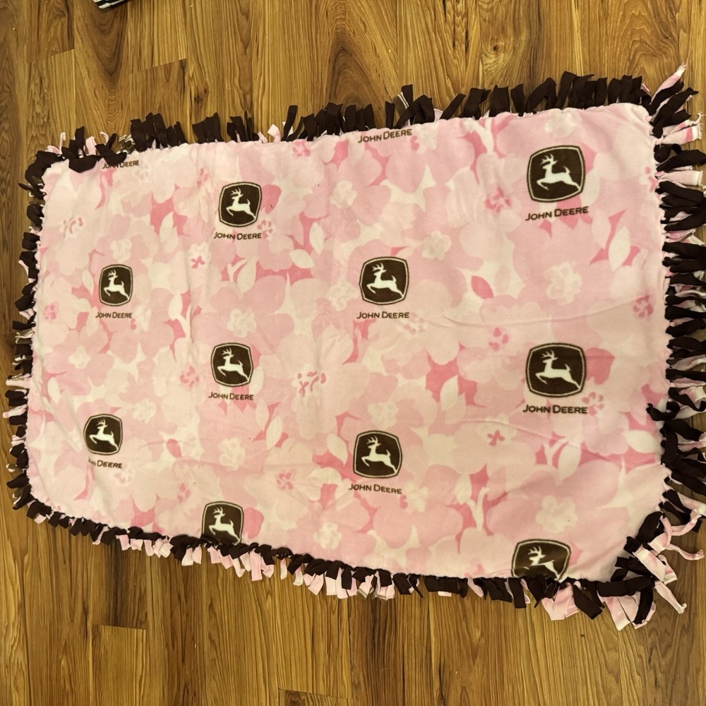 John Deere Handmade‎ Pink Camo Tie Throw Blanket 32"x40" Baby Blanket